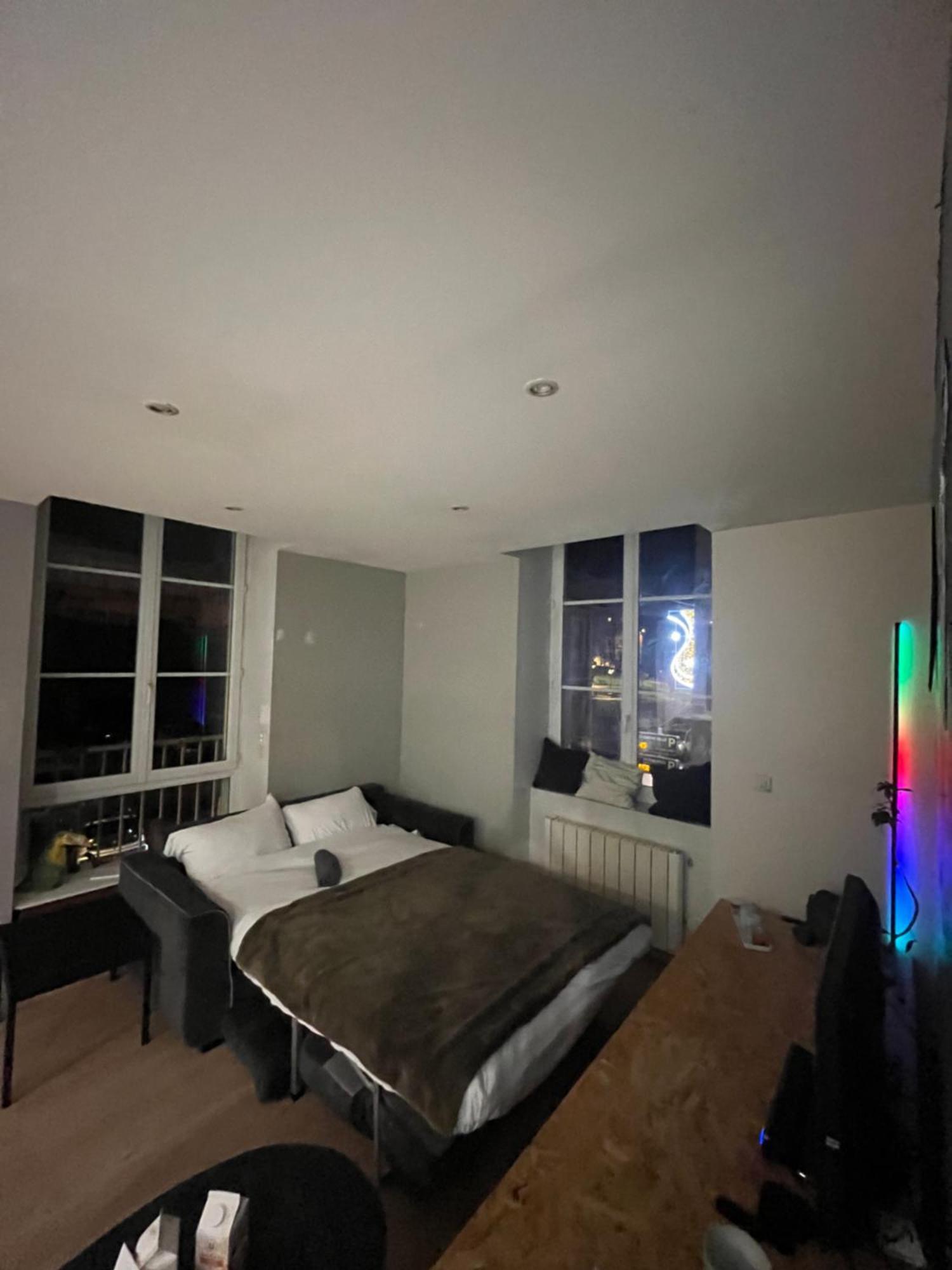 La Roue Libre 3 Chambres - 1Er Etage Au Centre Ville De L'Arbresle Eveux 외부 사진